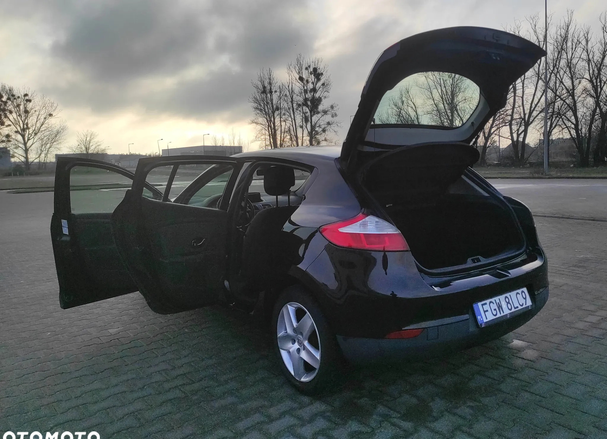 Renault Megane cena 24990 przebieg: 199878, rok produkcji 2014 z Knyszyn małe 137